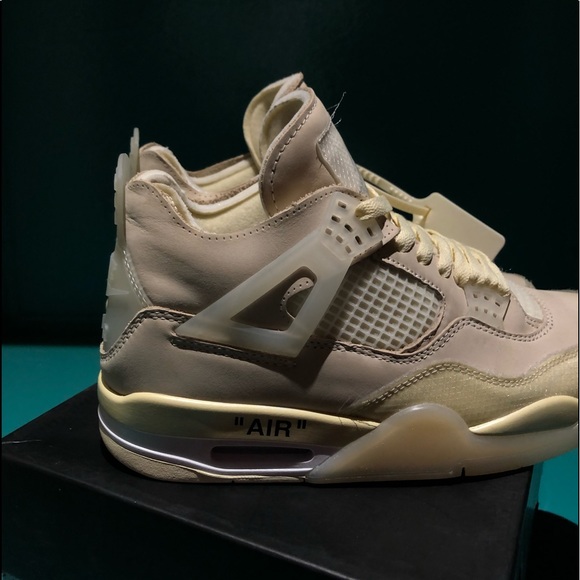 Jordan 4s Off Whites - Picture 4 of 4